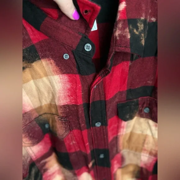 Bleached Red Plaid Button-Up Flannel with Sequin Reindeer, Size 2X - Picture 13 of 13